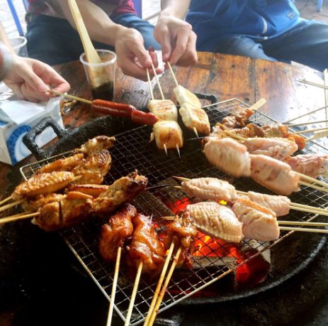 留着口水烤鸡翅.png