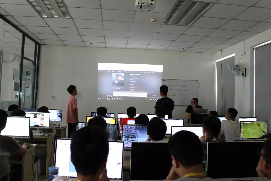 蓝鸥郑州 蓝鸥郑州